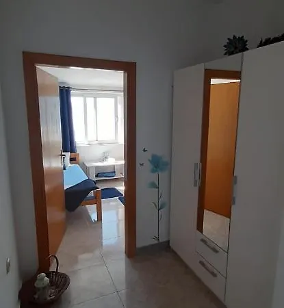 Vikula * Duće
